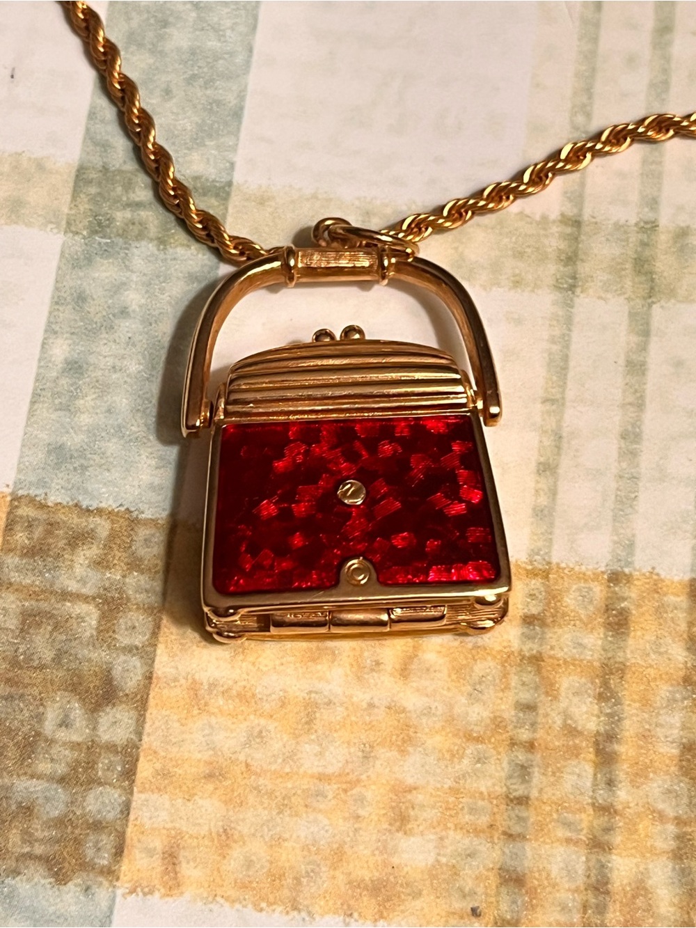 Swarovski Purse Locket Pendant Necklace Crystal Red Enamel Vintage Swan Opens - Picture 9 of 11